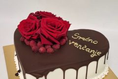 Torta-prelivena-cokoladom-15-scaled